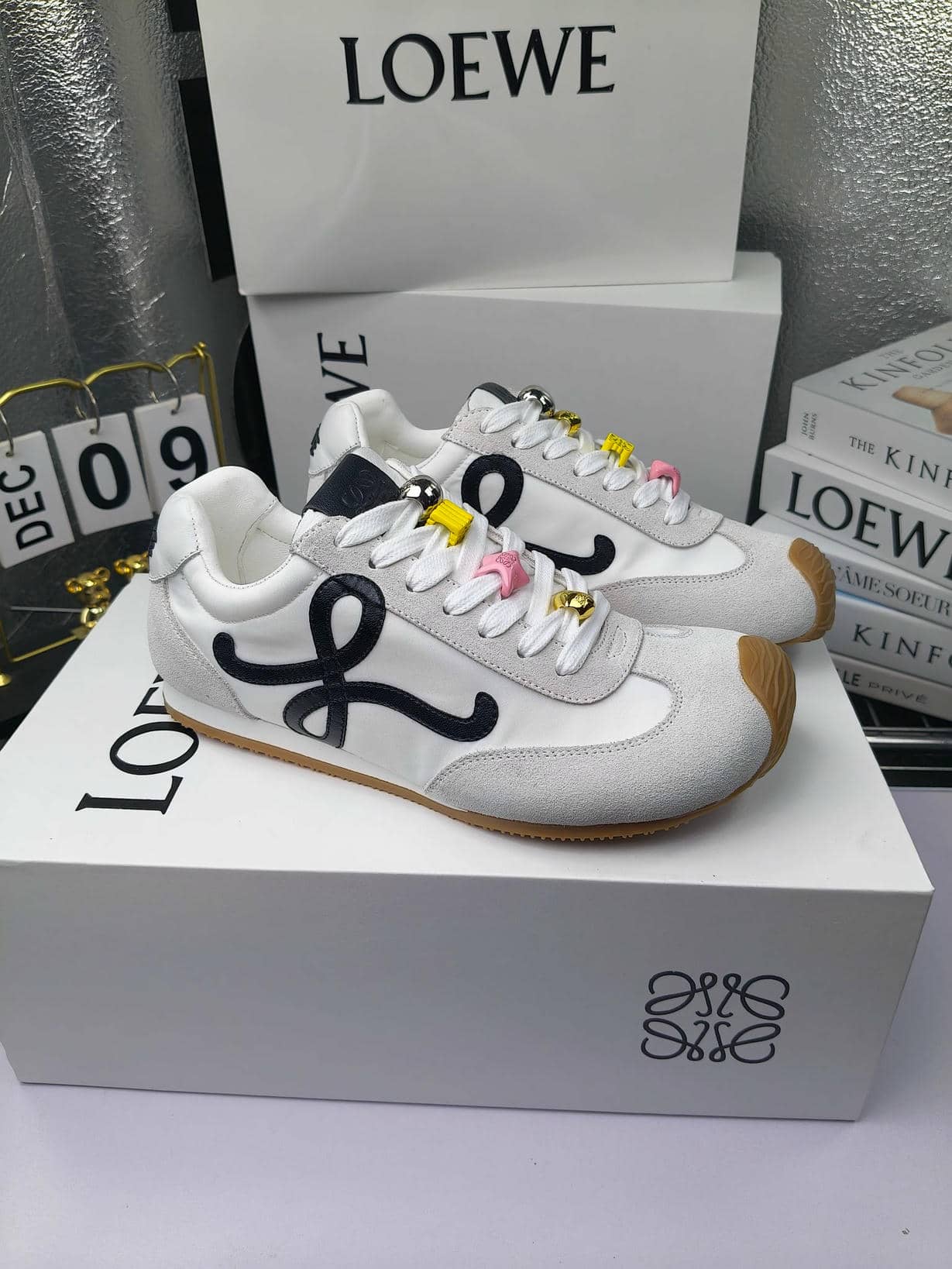 Loewe classic Sneaker 2-0036